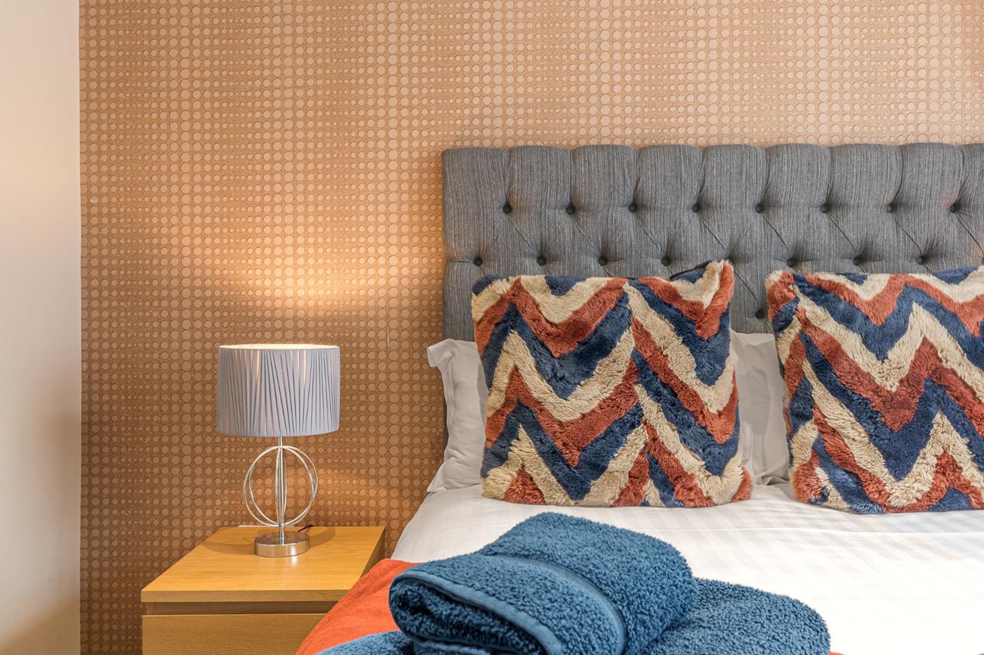 Abbey Apartments Modern Aparthotel For Tourists & Professionals Barrow-in-Furness Rom bilde